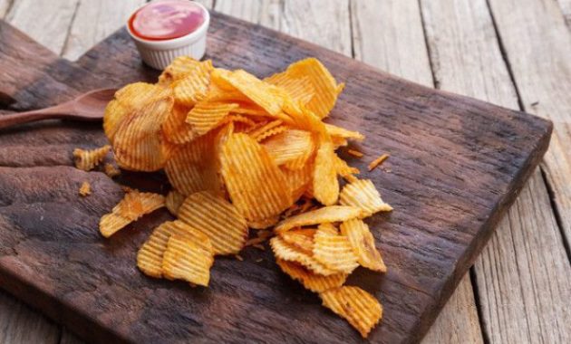 Resep Keripik Kentang Ebi yang Gurih dan Renyah, Sempurna untuk Camilan Tahan Lama