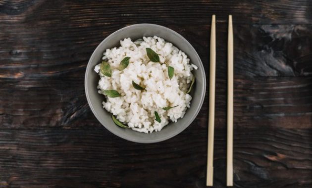 5 Tip Menyiapkan Nasi Daun Jeruk di Magic Com, Wanginya Memikat Selera!