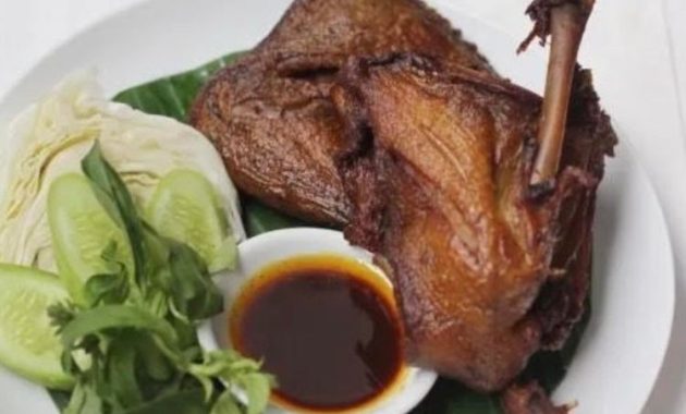 5 Warung Bebek Goreng Terbaik di Surabaya, Wajib Dicoba!