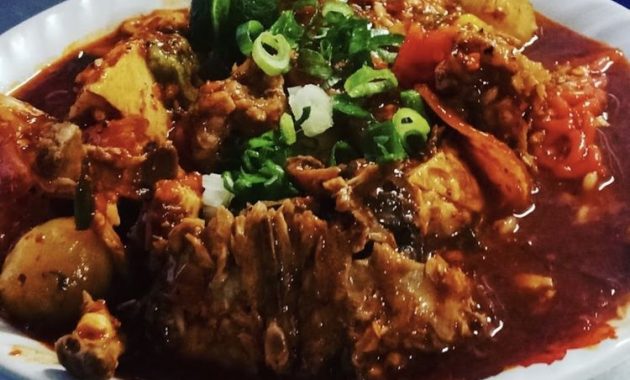 5 Hidangan Pedas Viral dari Garut: Mie Jebrew yang Bakal Buat Bibir Anda Bengkak, Wajib Dicoba!