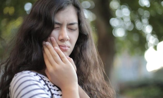 Hindari Konsumsi Ini Setelah Cabut Gigi: Panduan Penting untuk Kesehatan Mulut Anda