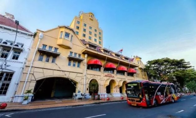 Rasakan Sejarah di Wisata Kuliner Kota Lama Surabaya: Petualangan Rasa di Tanah Pahlawan