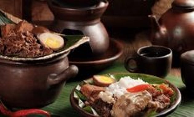Sesuai Untuk Makan Malam: Temukan 5 Tempat Makan di Jogja yang Lezat dan Hemat