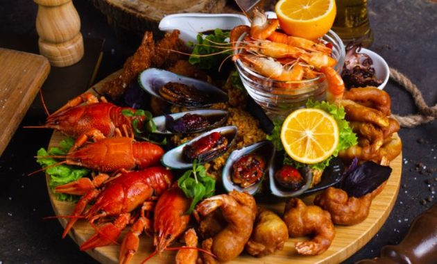 13 Daftar Wisata Kuliner Rumah Makan Padang Paling Enak dan Murah di Bandung, Kalau Lagi di Kota Kembang Wajib Mampir!