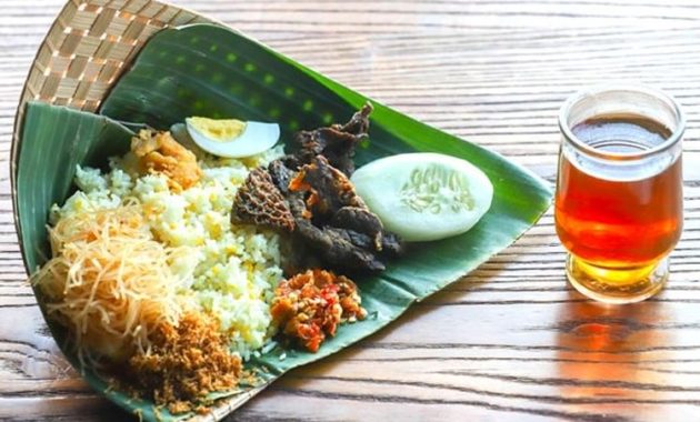 Eksplorasi Sajian Nasi Madura Paling Lezat di Surabaya: 3 Tempat Wajib Dicoba bersama Keluarga
