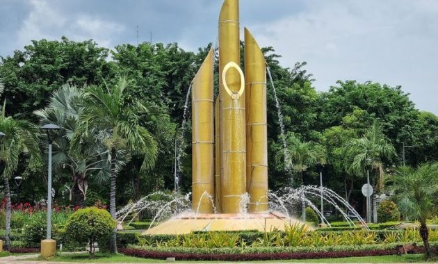 3 Deret Kuliner Populer Surabaya: Dari Martabak Madura hingga Lumpur Viral yang Wajib dicoba