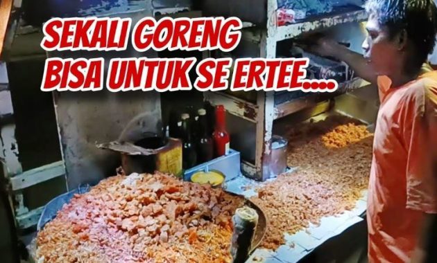 Rasakan Keunikan Nasi Goreng di Surabaya: Dari Krengsengan Hingga Brutal