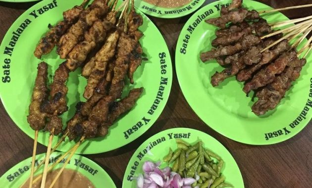 7 Hidangan Legendaris Bandung yang Harus Kamu Cicipi di Akhir Pekan