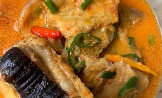 Asap Menawan, Rasa Legendaris: Temukan 5 Kuliner Ikan Pe Terpopuler di Surabaya
