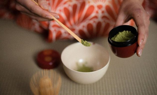 Inilah 10 Rekomendasi Makanan dan Minuman Anti Ngantuk untuk Menjaga Semangat Selama Jam Kerja (Selain Kopi)