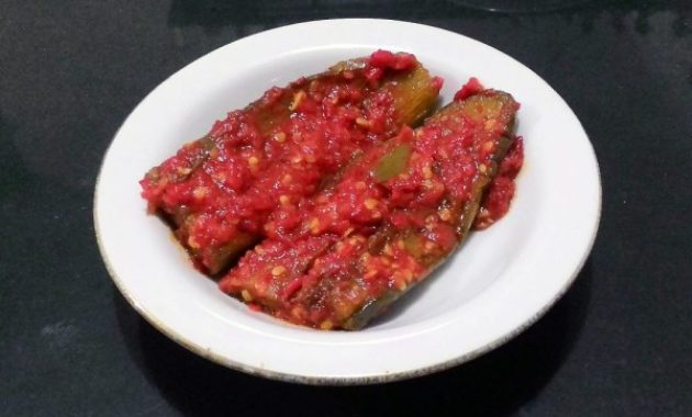 5 Rahasia Memasak Terung Ungu Balado yang Lembut dan Tidak Menyerap Banyak Minyak