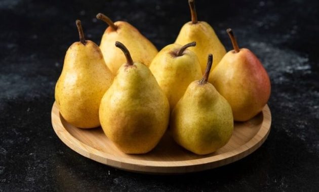 4 Keajaiban Buah Pir bagi Kesehatan: Jantung Sehat, Lawan Peradangan, Antioxidant Melimpah, dan Atasi Sembelit