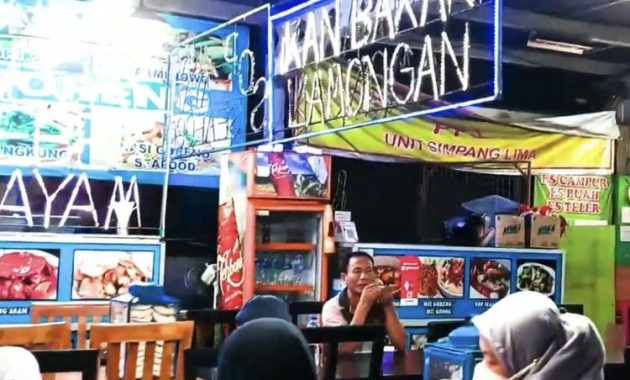 5 Tempat Makan Malam di Semarang yang Akan Menggoyang Lidah dengan Rasa Khas, Dari Jantung Kota Hingga Gang-Gang Tersembunyi