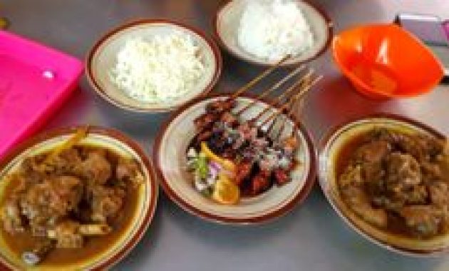 5 Tempat Makan di Sragen yang Asli dan Dekat Kota – Pasti Kamu Suka!