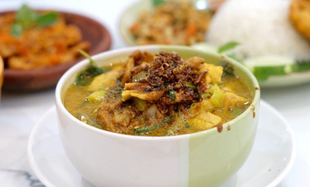Kuliner Khas Banyuwangi: Rujak Soto dan Kue Bagaiak Resmi Dilantik sebagai KIKI Baru