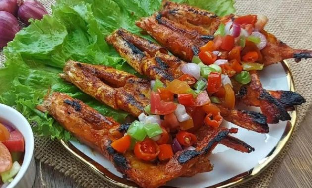 Resep Udang Bakar Jimbaran Pedas Khas Bali, Sajian Makanan Istimewa