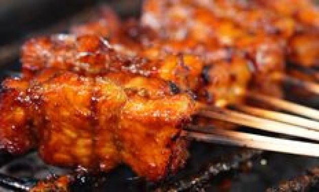 Eksplorasi 5 Tempat Makan Kekinian di Bandung: Destinasi Wajib untuk Para Foodie