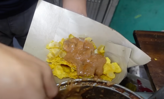 Kuliner Khas Bogor: 5 Tempat Wajib Coba untuk Menikmati Jajanan Tradisional yang Menggoda dan Membuatmu Rindu Kota Hujan