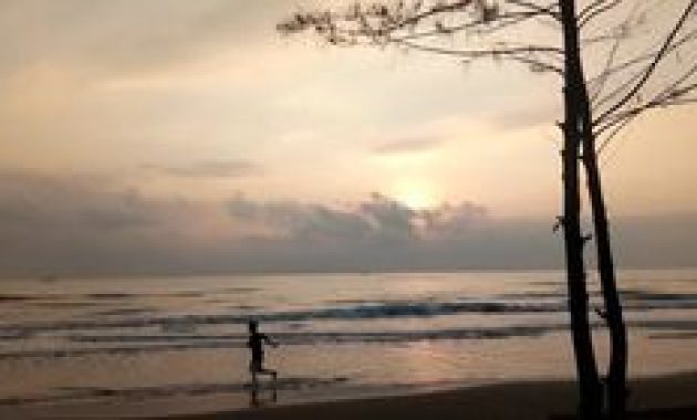 Keindahan 3 Pantai Pemalang 2025: Eksplore Ombak, Sunset, dan Kuliner Laut