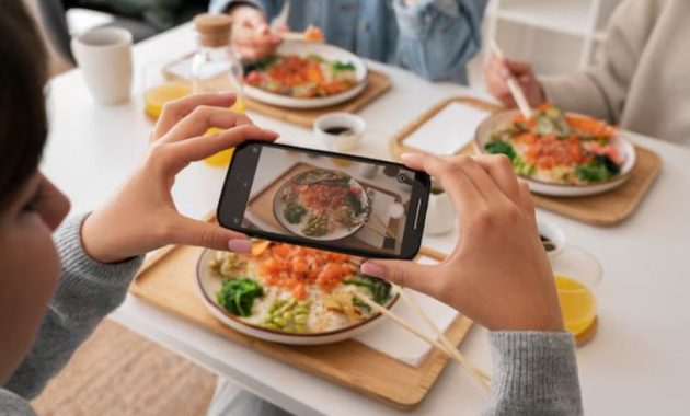Jika Anda Sering Mengambil Foto Makanan Sebelum Makan, 7 Kepribadian Ini Mungkin Mengungkap Rahasia Anda