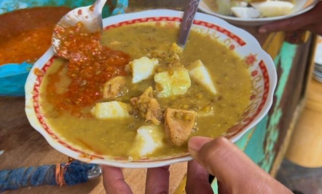 Juara dari Gule Kacang Ijo di Surabaya: 5 Tempat yang Sukses Menggabungkan Rasa Arab dan Nusantara