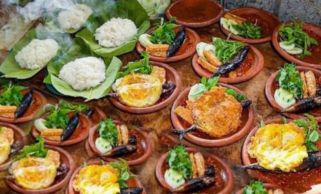 Pasti Lezat! 4 Tempat Makan Legendaris dan Hidden Gem di Lamongan yang Wajib Dicoba