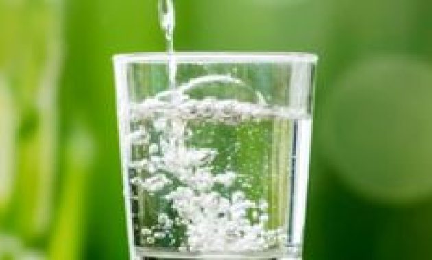 7 Keutamaan Air Zamzam dan Cara Menyimpannya agar Tetap Segar dan Penuh Berkah