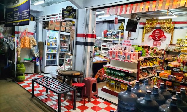Warung Bambu Barokah: Surga Kuliner dan Rekreasi Keluarga di Gandusari, Blitar