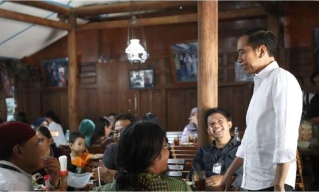 Ayam Kampung Goreng Favorit Jokowi di Sukoharjo, Hanya 50 Menit dari Klaten