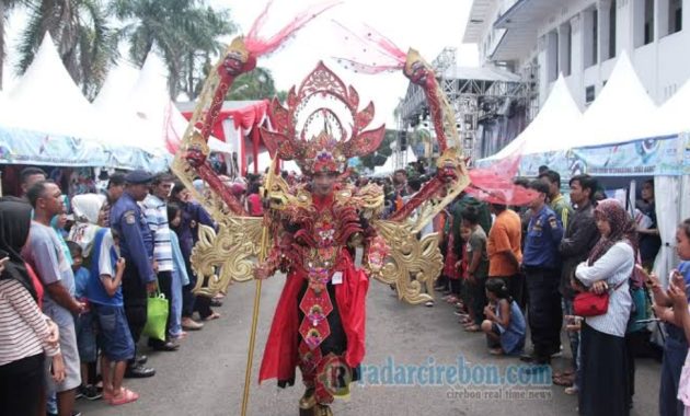 Menggali Motif Batik Dunia di Festival Rempah Cirebon