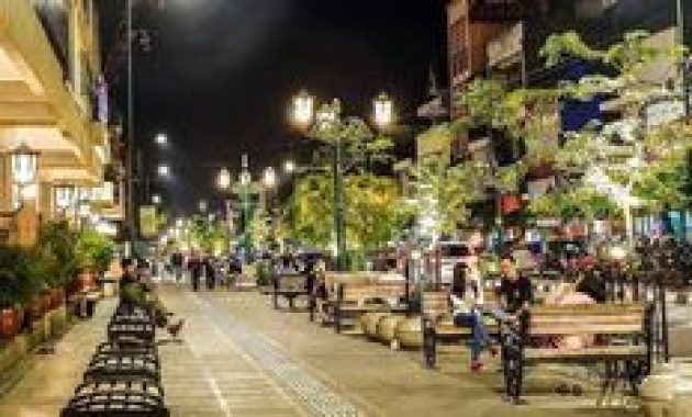 5 Tempat Kuliner Legendaris, Murah, dan Hits di Sekitar Malioboro Jogja yang Bikin Ketagihan
