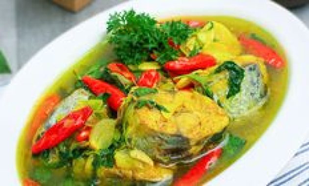 Kuliner Khas Pulau Rote: Rasakan Keunikan Ikan Kuah Kuning dan Masakan Tradisional