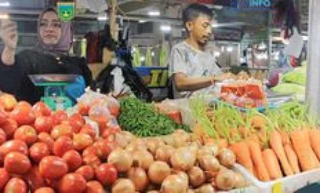 Tomat, Bawang Merah, dan Beras Picu Kenaikan Harga Pokok di NTB