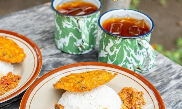 5 Kuliner Madiun yang Harus Dicoba, Mulai Ayam Goreng hingga Soto Pinggir Sawah