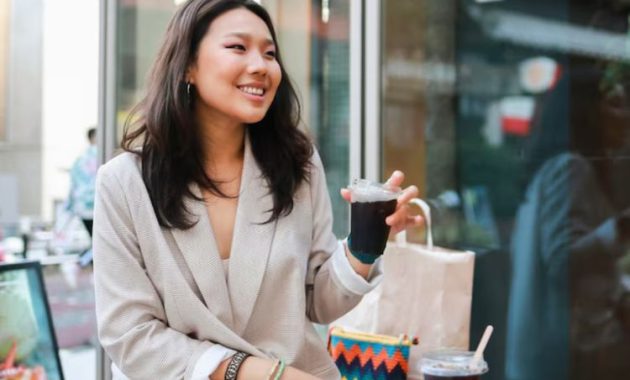 Jika Minum Kopi Hitam Tanpa Gula, Ini 8 Ciri Kepribadian Kuat Anda