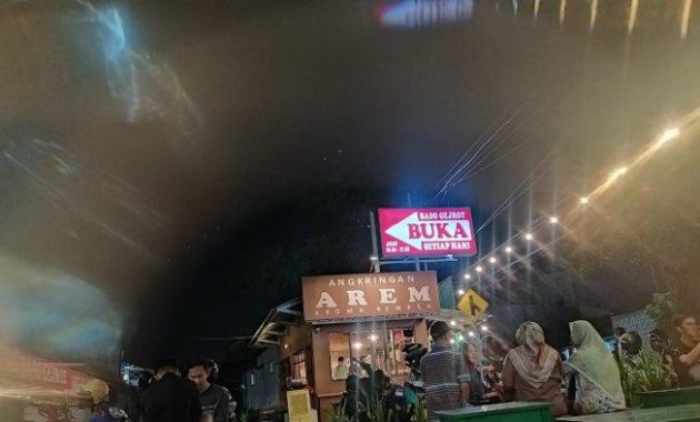 5 Tempat Makan Malam Tasikmalaya: Lezat, Murah, dan Populer
