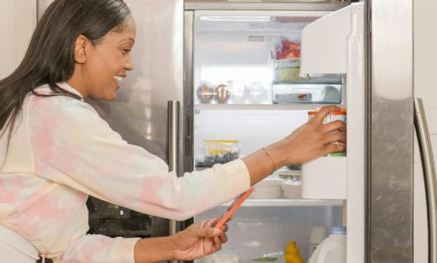 Jangan Sembarangan Letak! 5 Makanan Ini Tidak Boleh Ditaruh di Pintu Kulkas