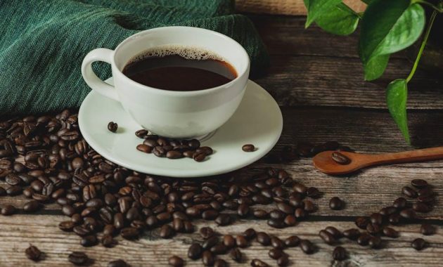 7 Makanan yang Harus Dihindari Penderita Asam Lambung