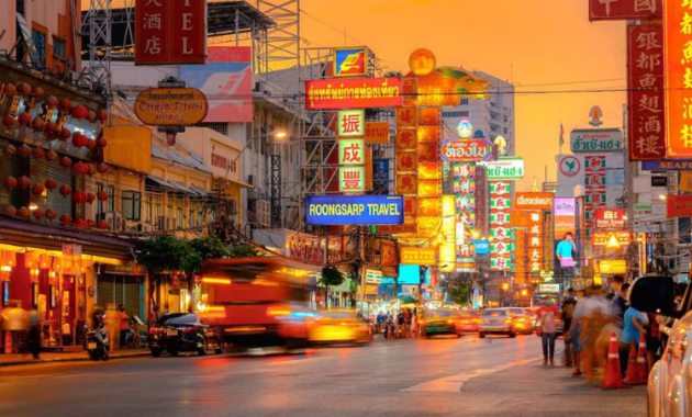 Jalan Yaowarat: Jantung Chinatown Bangkok yang Penuh Sejarah dan Budaya