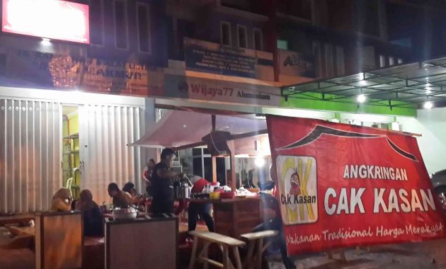 Angkringanku Naik Kelas, Perjalanan Bisnis Kuliner dari Kaki Lima ke Ruko