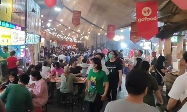 10 tempat makan di Bandung yang manjakan pencinta kuliner dari pagi hingga malam