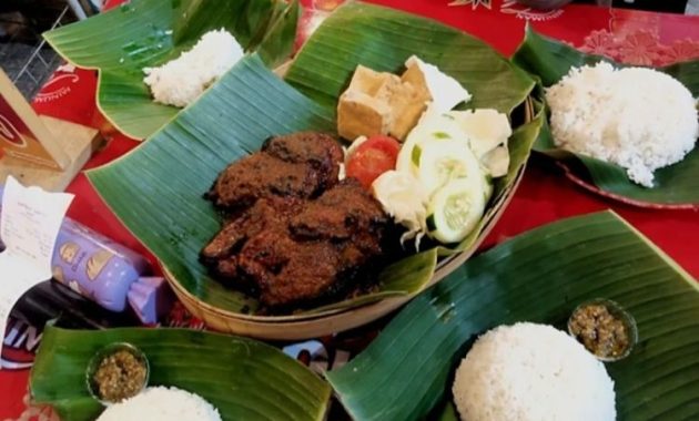 Rekomendasi kuliner enak di sekitar Alun-Alun Kota Batu, 4 tempat ini wajib masuk list kunjunganmu!