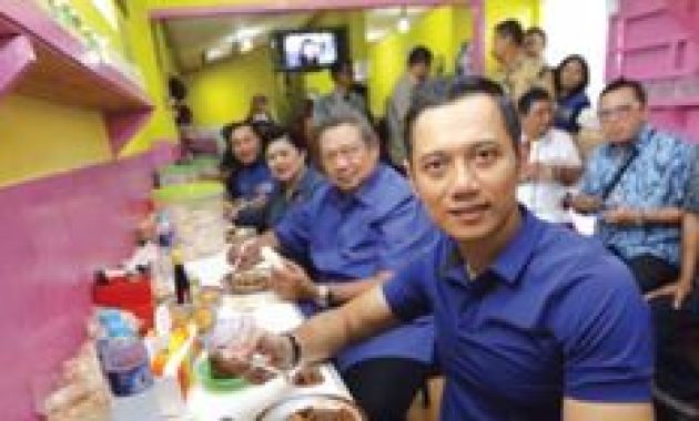Kupat tahu top Hj. Ma Iroh: Kuliner legendaris Kuningan yang pernah disinggahi presiden