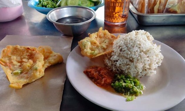 Tempat kuliner malam yang murah di Tasikmalaya, cocok buat malam tahun baru