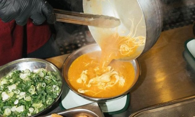 8 rekomendasi kuliner Tionghoa halal Surabaya, wajib dicoba jelang Tahun Baru Imlek 2026