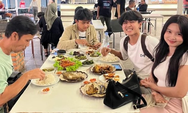 5 Tempat Makan Legendaris Dekat Stasiun Bogor untuk Makan Siang