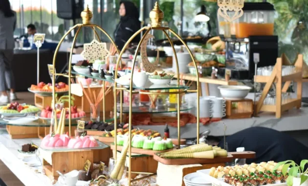 15 tempat bukber Kediri paling hits di Ramadhan, Pare jadi favorit!