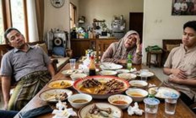10 Dampak Makan Daging Kambing Berlebihan yang Sering Terjadi Pasca Idul Adha